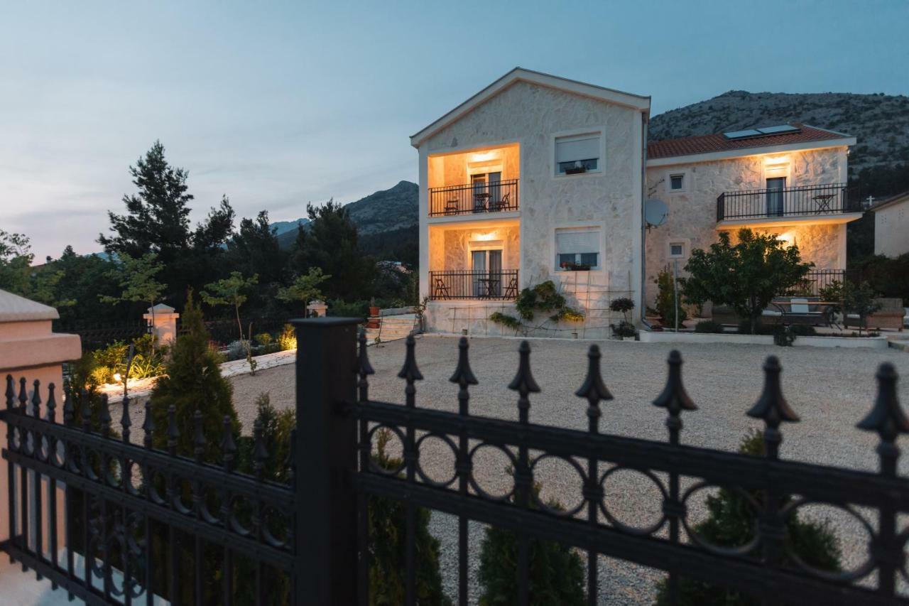 Hedon-Stone Apartment Starigrad Paklenica Luaran gambar