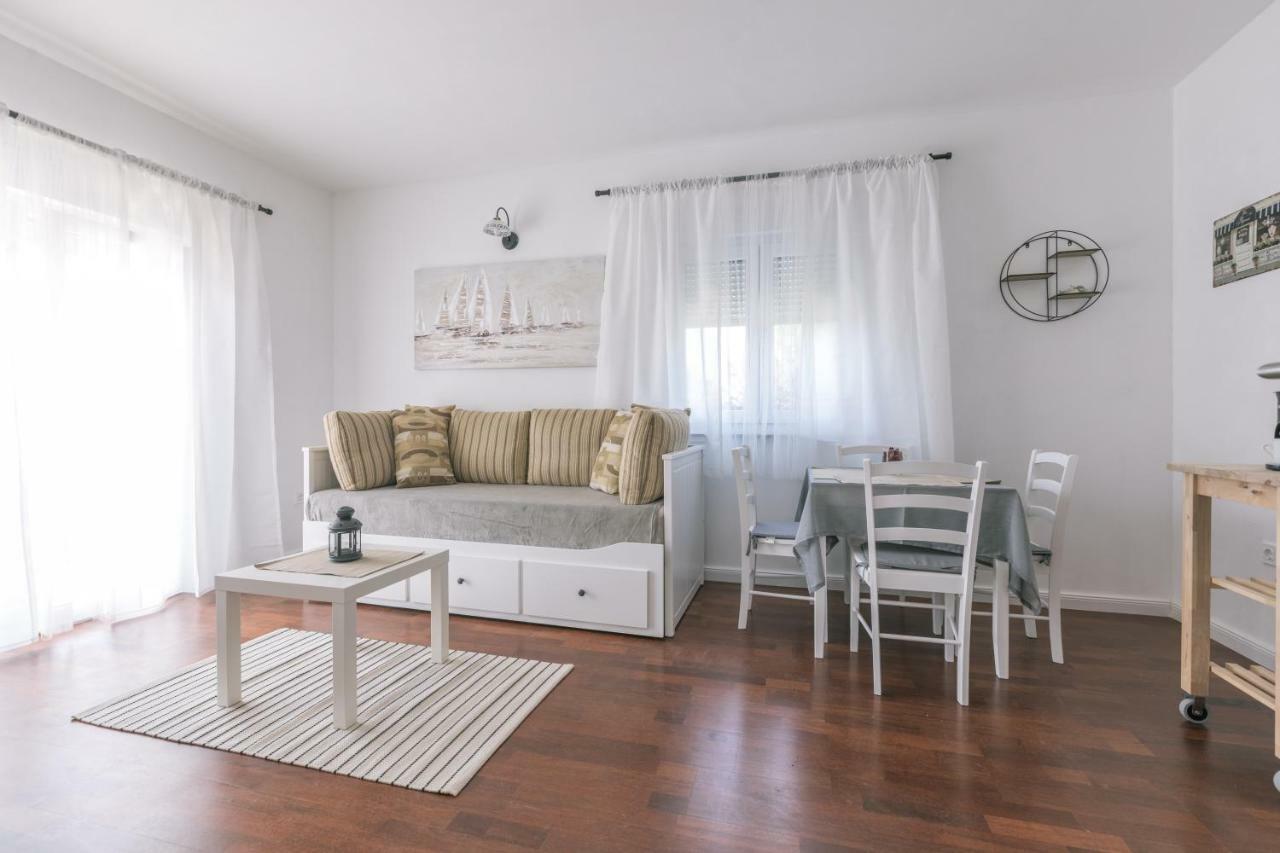 Hedon-Stone Apartment Starigrad Paklenica Luaran gambar
